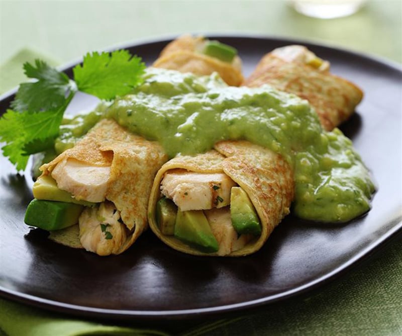 Chicken-and-Avocado-Crepes-with-Avocado-Sauce.jpg